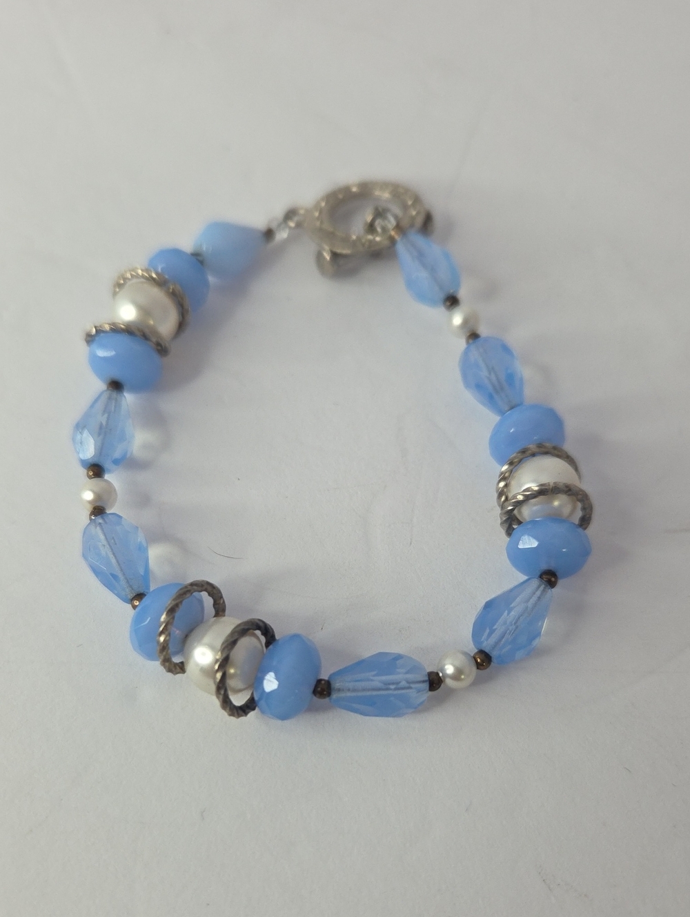 Blue Milk Glass, Faux Pearls, Tiny Beads 925 Non Tested Size 6.5"